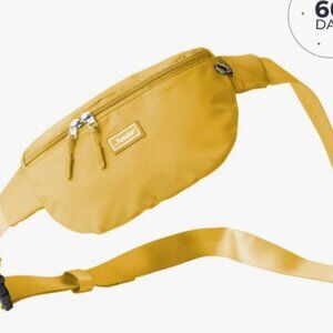 NEW WITH TAGS!! THE FOLDIE BAG 4.0 AND CROSSBODY